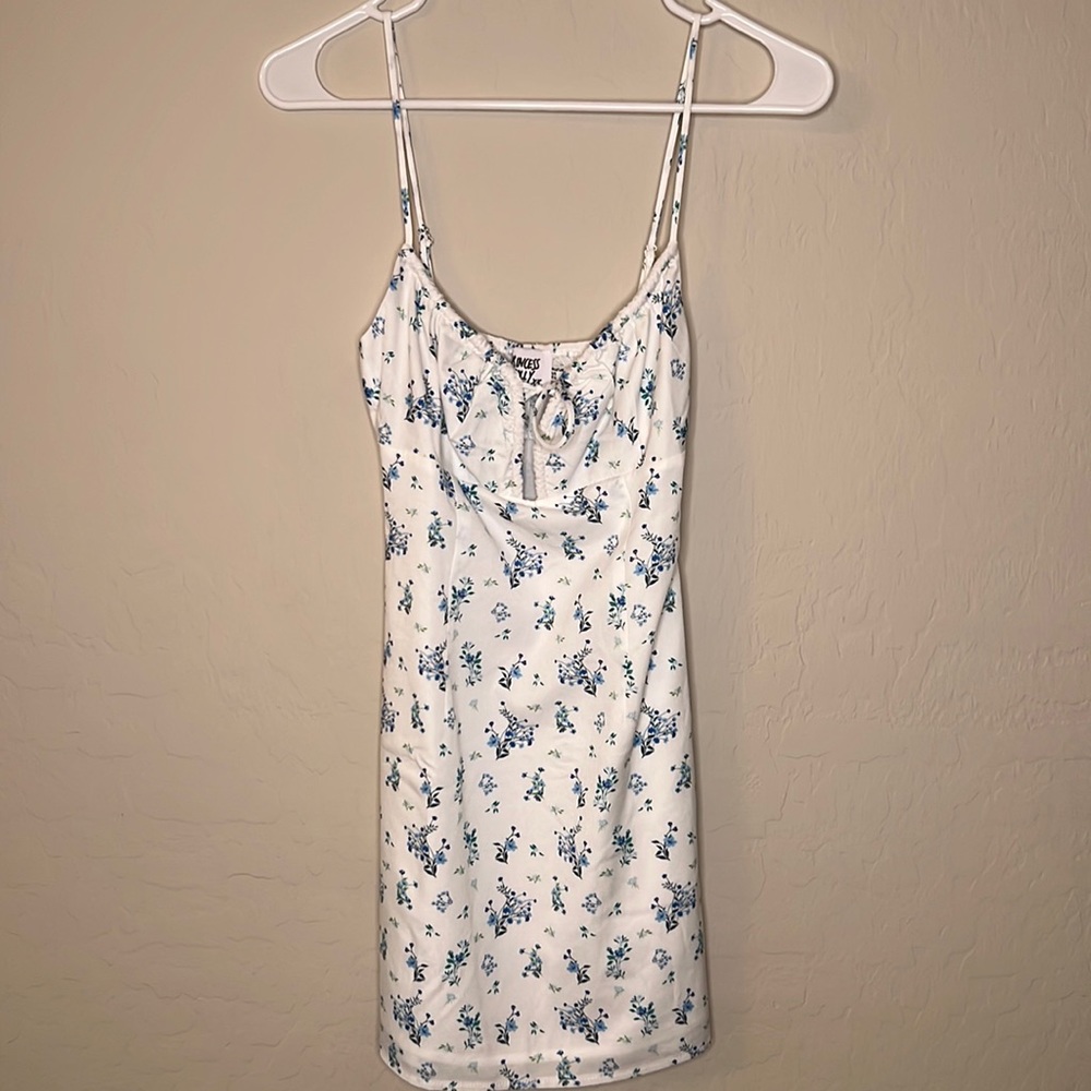 Princess polly dress size 0. lightly worn.